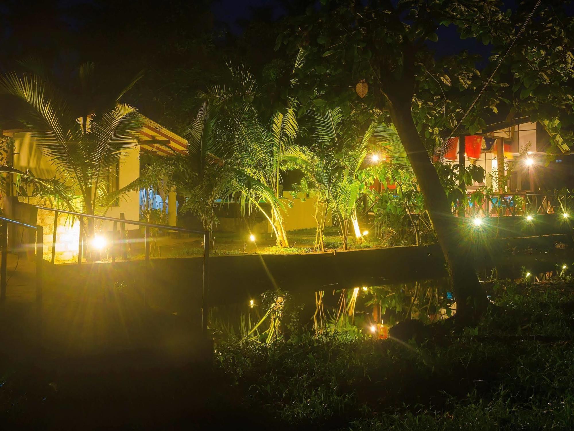 Nature Villa (Adults Only) Unawatuna Eksteriør billede