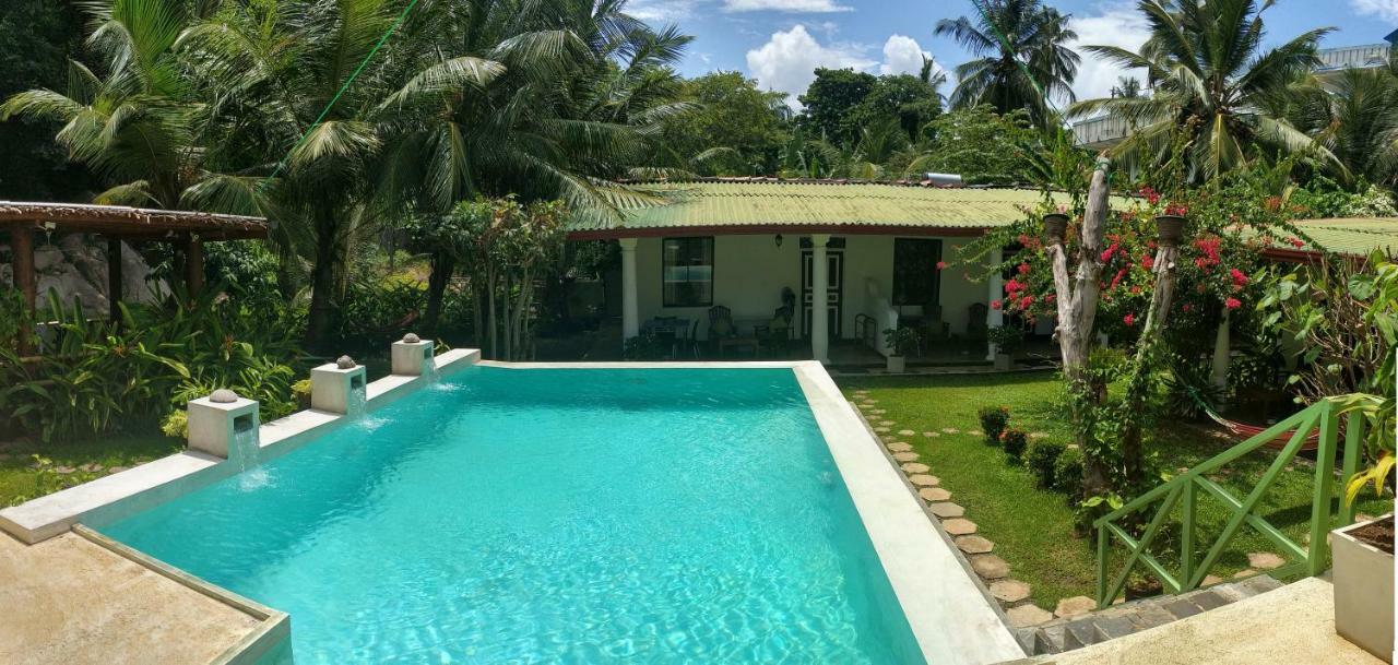 Nature Villa (Adults Only) Unawatuna Eksteriør billede